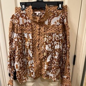 Tan 2 piece paisley print short set